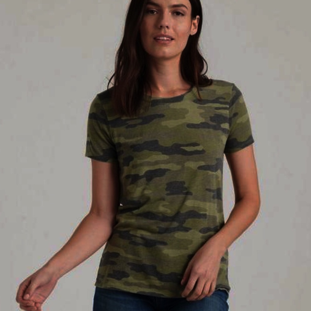 LUCKY BRAND RARE SIZE 1X CAMO TEE NWT - Picture 2 of 5
